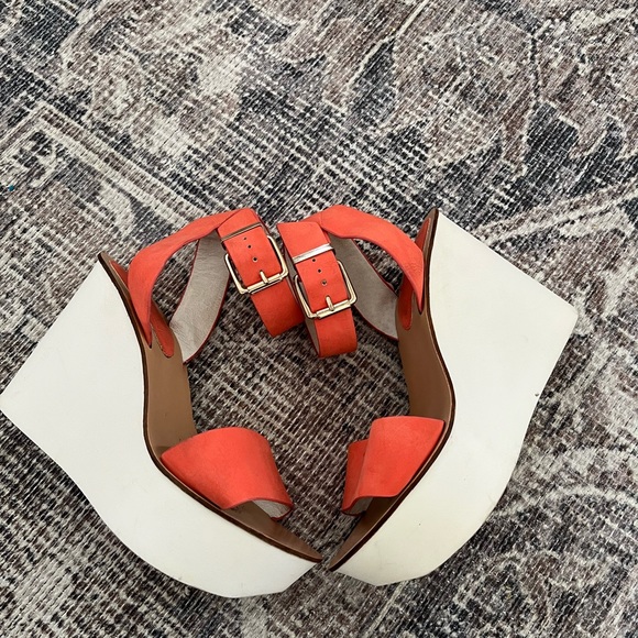 TOPSHOP Suede Platform Wedge Heels - Picture 5 of 8